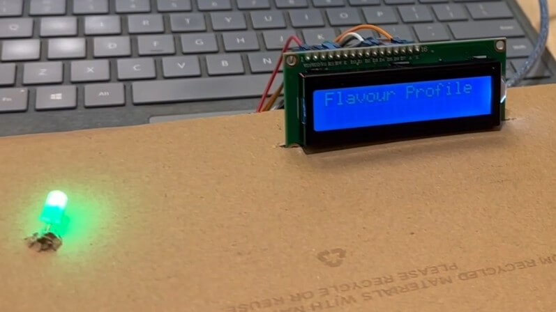 buttons on the side of the Sustainabite